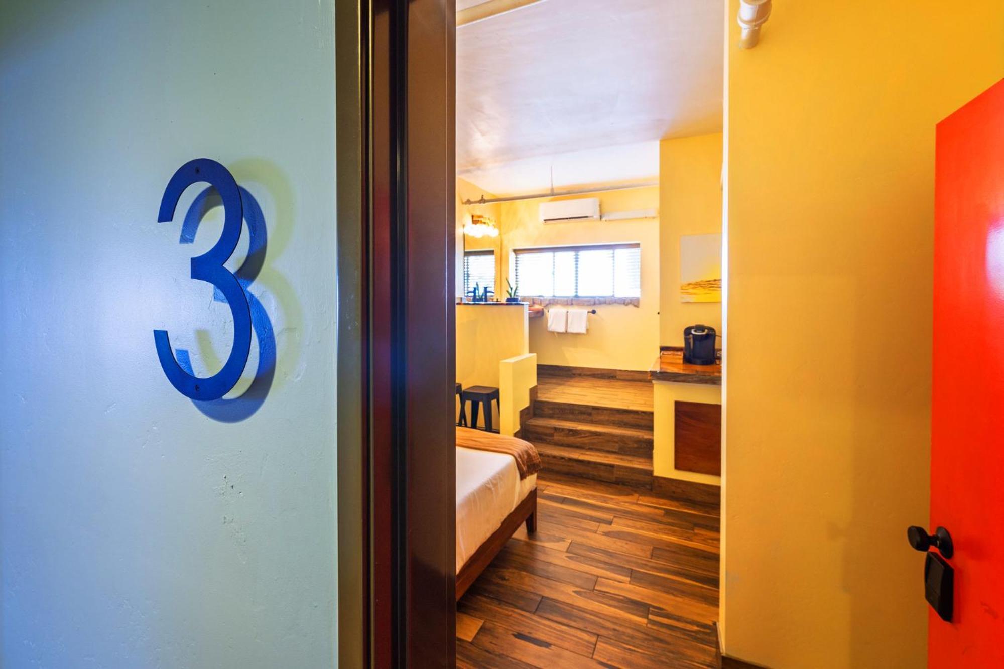 Nomads Hotel San Clemente Buitenkant foto