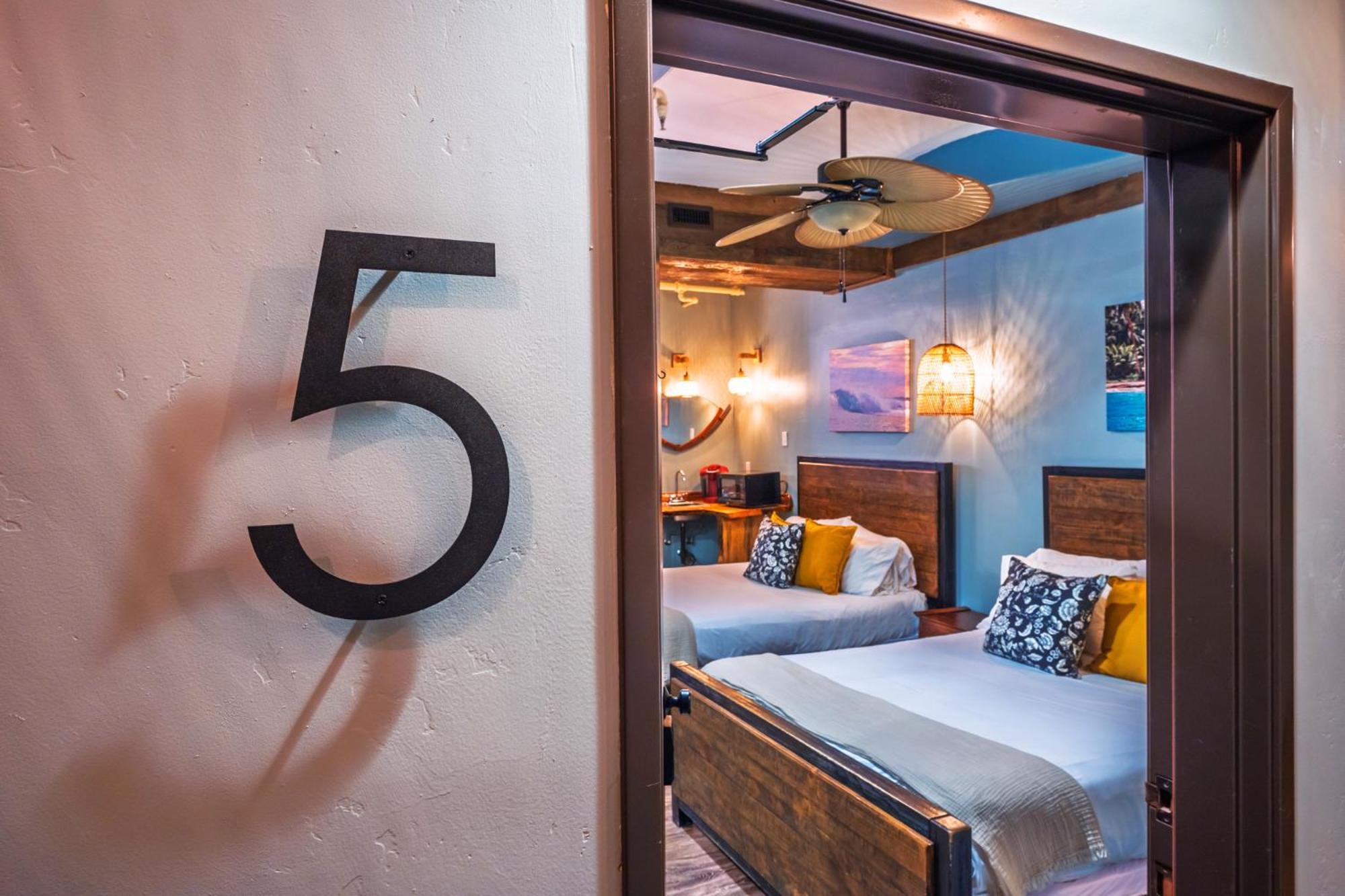 Nomads Hotel San Clemente Buitenkant foto